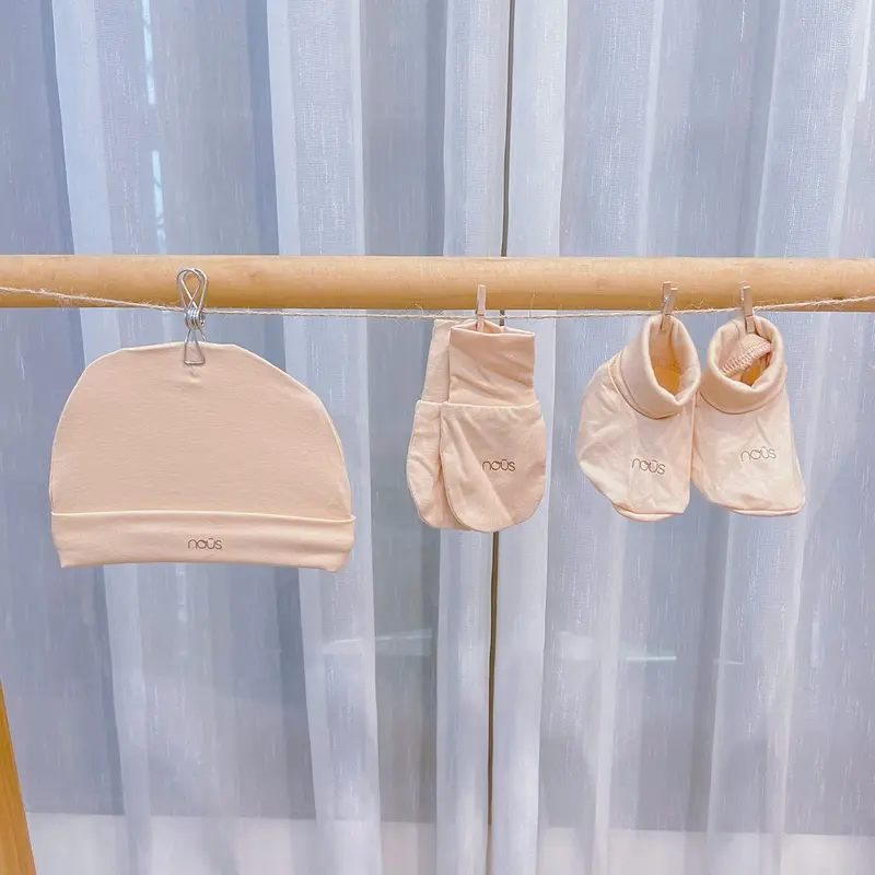 Nous - Phụ kiện mũ, bao tay chân màu trơn và hoạ tiết cho bé sơ sinh chất liệu petit 3