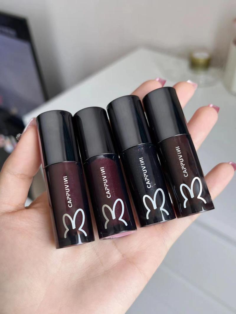 Product Introduction of Son Bóng, Ống Đen Cà Phê Cappuccino, Bóng, Máy Chà Môi Trà Bong Bóng, Màu Sắc, Làm Mờ Đường Viền Môi, Dầu Dưỡng Ẩm, Dầu Dưỡng Ẩm 30
