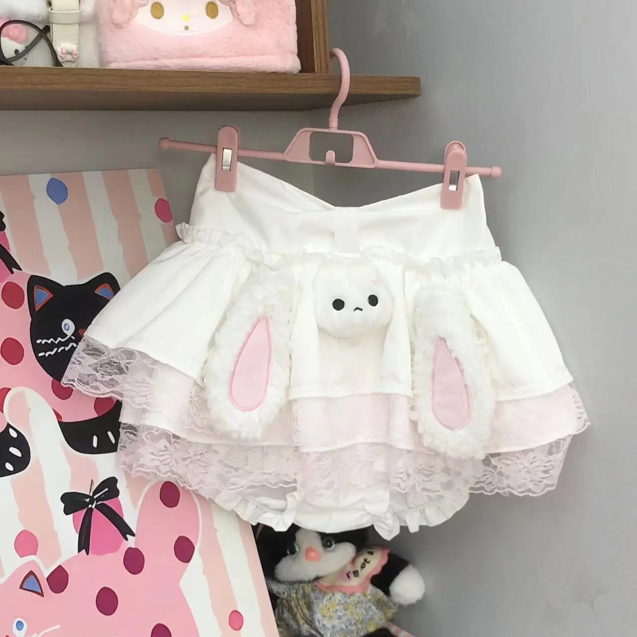 Váy Bánh Ngọt, Phong Cách Nhật Bản Mới, Thiết Kế Dễ Thương Và Ngọt Ngào, Với Thiết Kế Hình Thỏ Tai Phẳng, Lông Mịn Và Ngắn, Thích Hợp Cho Vẻ Đẹp Gợi Cảm