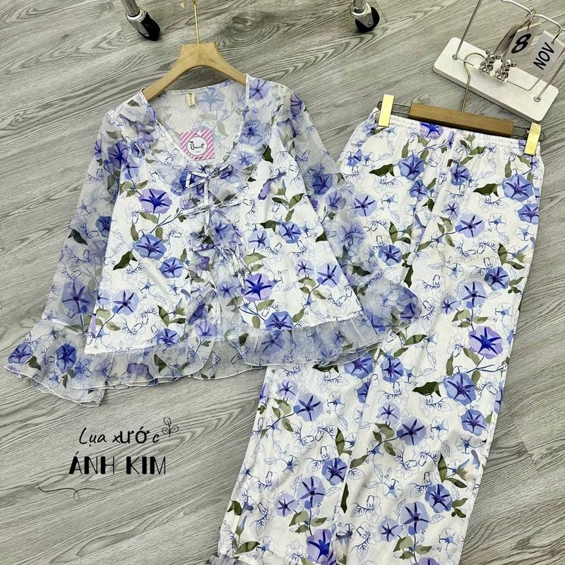 (40-60kg) Bộ tiểu thư cổ V phối bèo tay dài quần dài chất liệu lụa xước nhiều mẫu Áo Ngủ Quần Ngủ Nữ Women Nhung Voi Nho