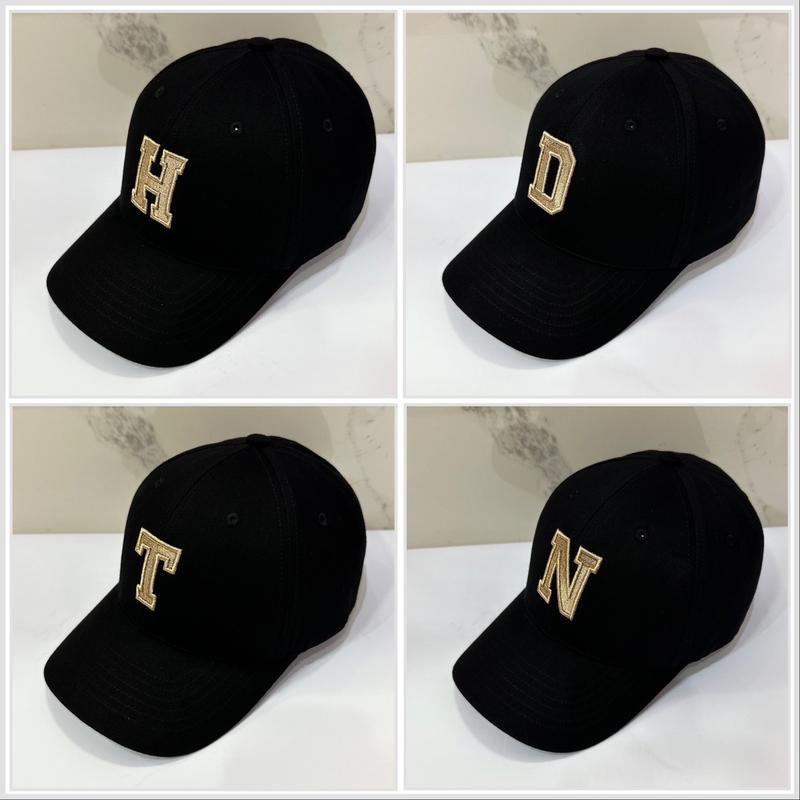 Mũ Lưỡi Trai Đen Cao cấp Thêu 24 chữ cái bằng chỉ kim tuyến từ A=>Z , Nón kết kaki korea mẫu mới 2025 , khoá không rỉ , hot trend , chống nắng nóng Cap Cotton Hat