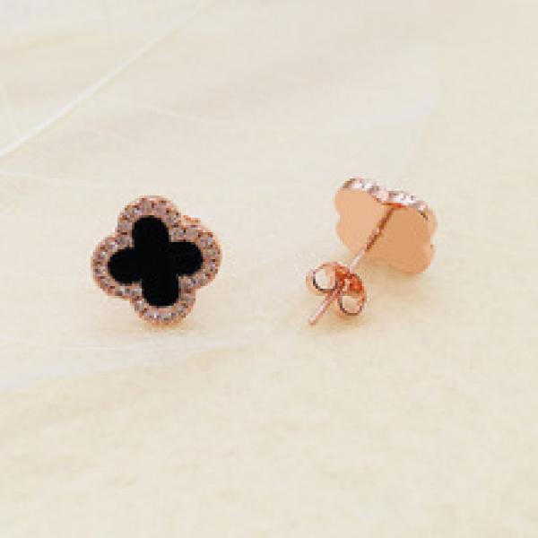 Product Introduction of Qiao Lanxuan Opal Long Fringe Earrings Korean Style Fashion Anti-Allergy Tremella, a Kind of Semi-Transparent White Fungus Eardrop Female Hanging Earrings Wholesale 12