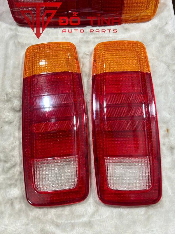 Nắp đèn hậu xe tải KIA 1T4 2T4 K2700 K3000 K156.... Nắp hậu KIA hàn quốc 1 chiếc