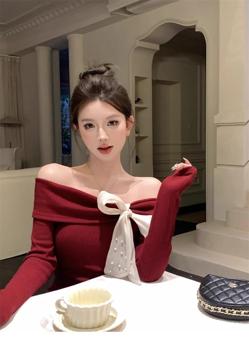 Product Introduction of Trang Phục Mùa Đông Cho Nữ, Kiểu Trễ Vai, Dài Tay, Áo Phông, Hoàn Hảo Cho Năm Mới 7