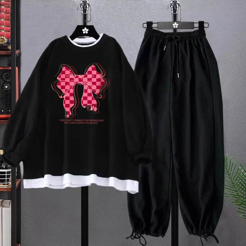 Sét áo Sweter phối trắng kèm quần bom ( có bán lẻ áo) có 2 màu đen và xanh Menswear Kem