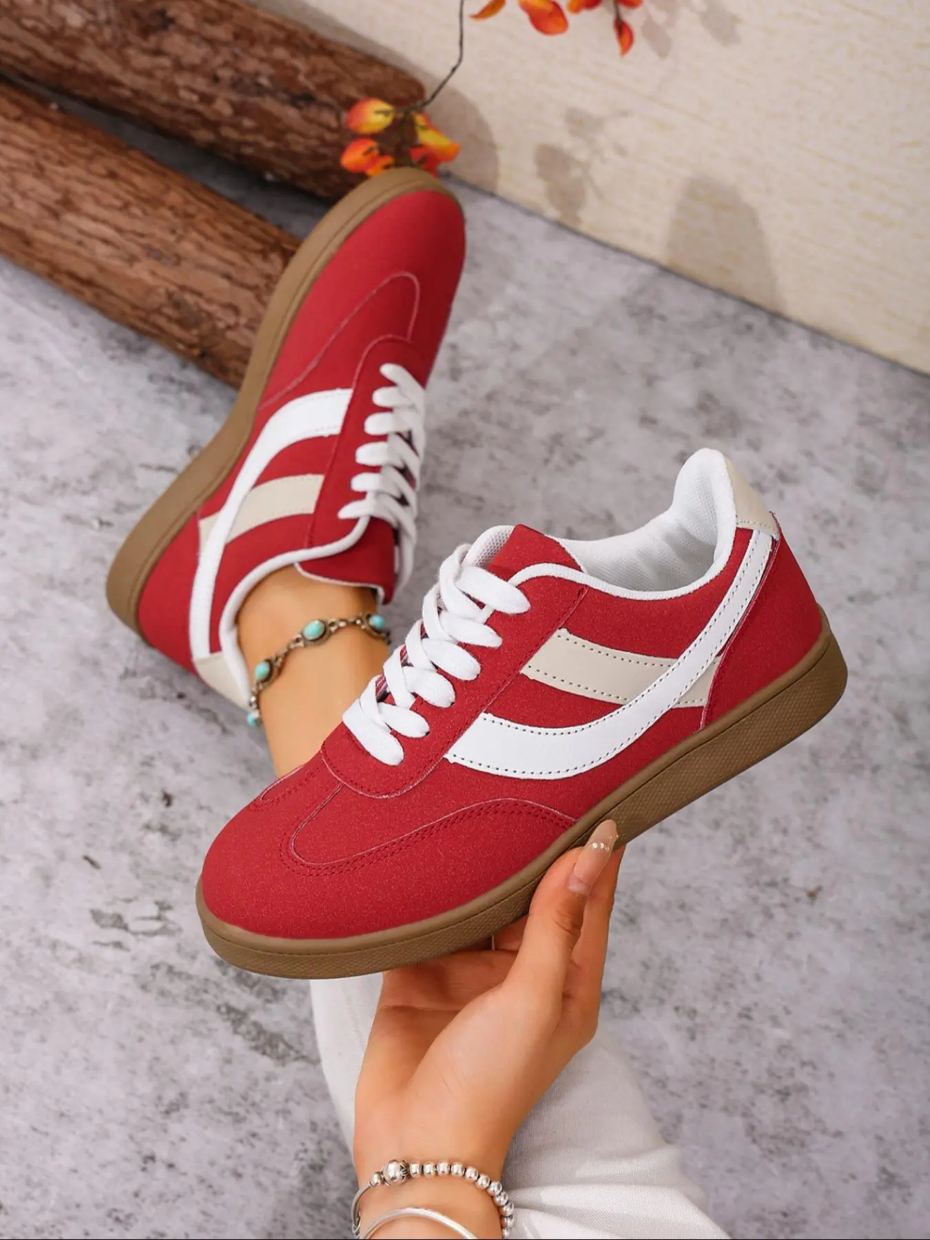 Women's Fashionable Lace Up Low Top Sneakers, Casual Comfortable Sports Shoes for Daily Wear, Female All-match Round Toe Shoes for Daily Wear
