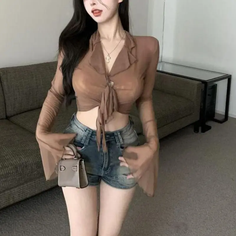 Áo Crop Top Hoang Dã Thời Trang Cho Nữ, Áo Lưới Màu Trơn, Micro Nhìn Xuyên Thấu, Cổ Áo Rẽ Xuống, Áo Phông Dài Tay Ống Loe, Dáng Ôm, Thời Trang Dạo Phố Sơ Mi Jean Shirt