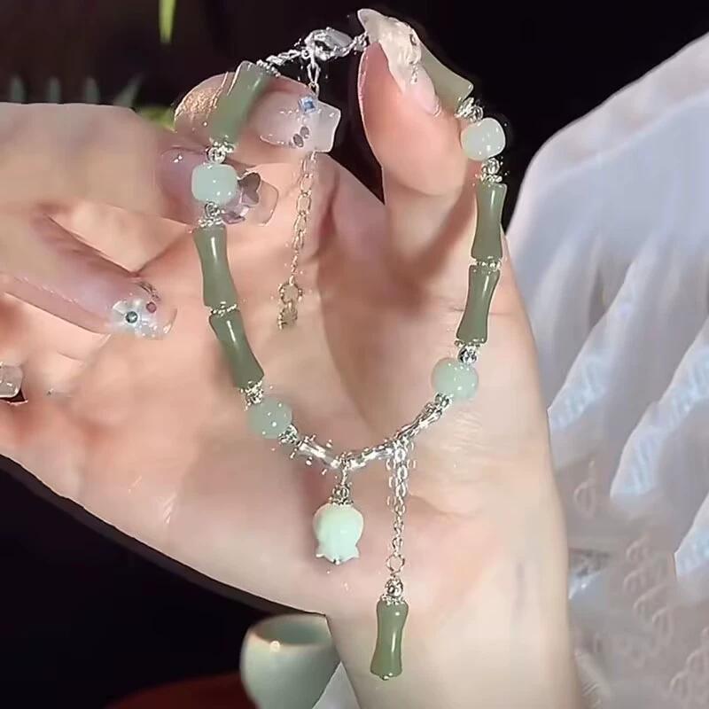 Product Introduction of Vòng Tay Nút Thắt Tre Hoa Huệ Thác Nước Phong Cách Trung Quốc Mới, Dành Cho Nữ, Thiết Kế Độc Đáo Ins, Vòng Tay Giá Trị Cao Phong Cách Cung Điện Trung Quốc Mới, Bán Chạy Tại Cửa Hàng, Dành Cho Nữ 0