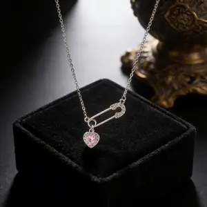 Kalung Hati Pink Peniti Zircon Perak Elegan Trendy Banget