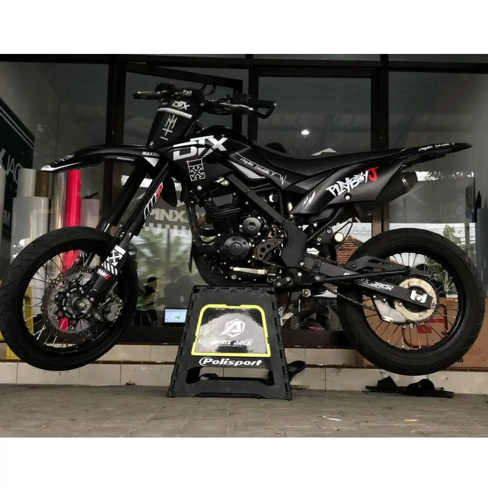 DECAL DTRACKER KLX CRF WR GORDON HITAM PLAYBOY