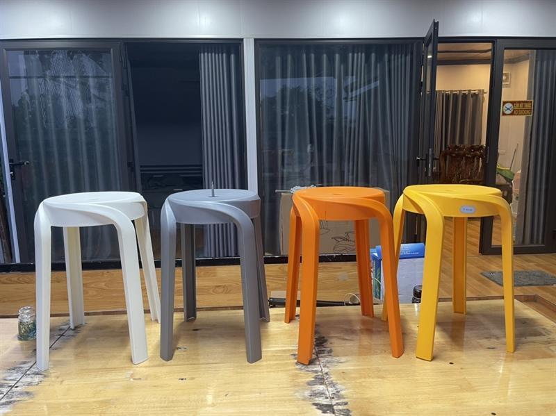 Product Introduction of Ghế nhựa xoắn, ghế đẩu nhựa Decor, Nhựa đúc nguyên khối xếp chồng gọn gàng. Sang trọng, trang nhã, 4 màu cực đẹp Vững chắc 0