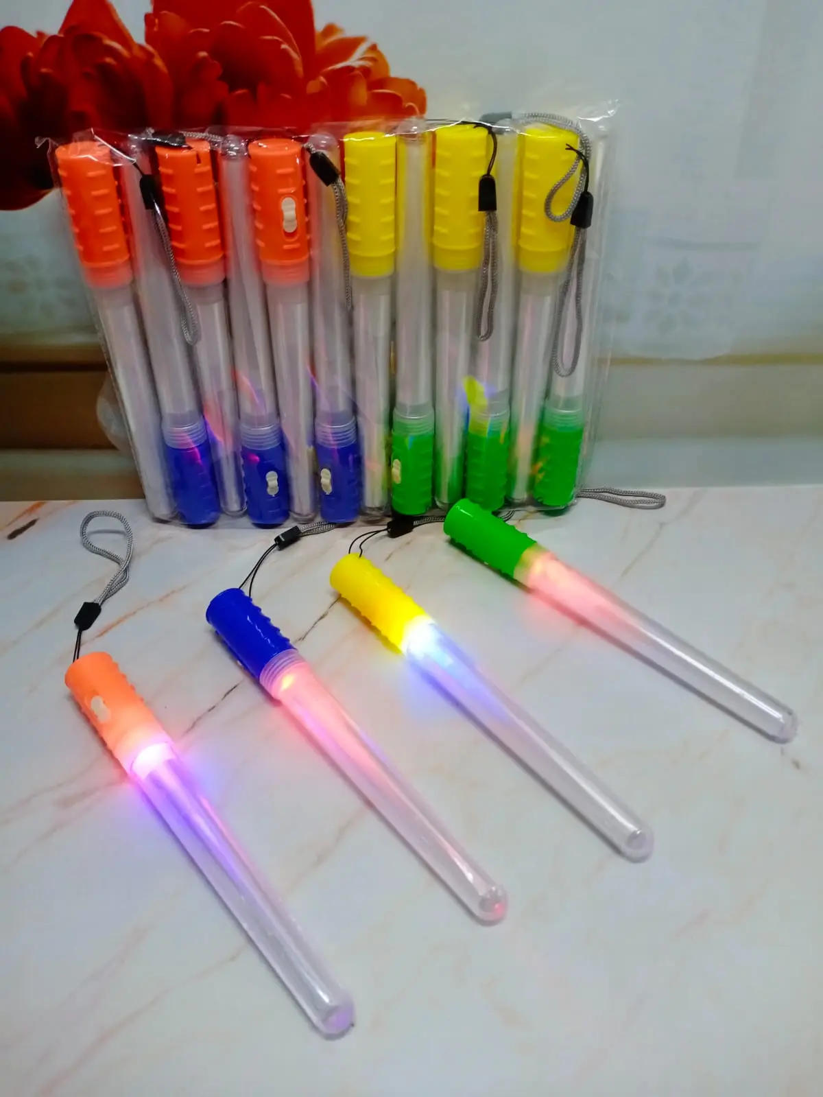 Mainan Anak Stik LED Bisa nyala isi 12pcs