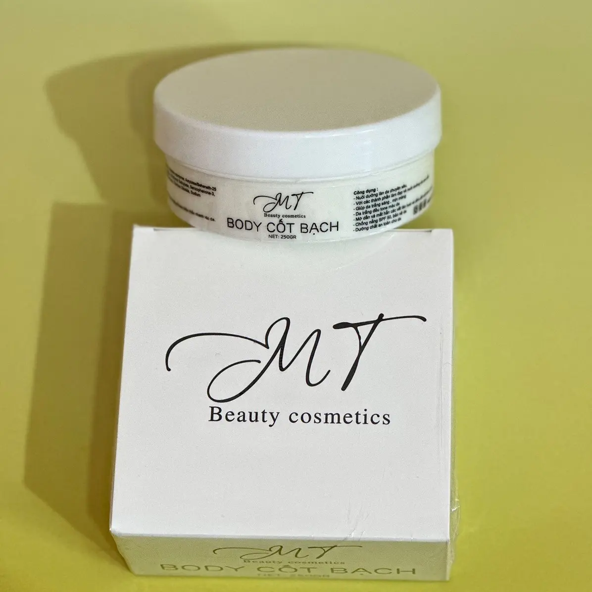 KEM BODY CỐT BẠCH - ủa trắng mạnh, cốt dẻo đặt ủ siêu trắng 250gram Dưỡng Da Body Dưỡng Body
