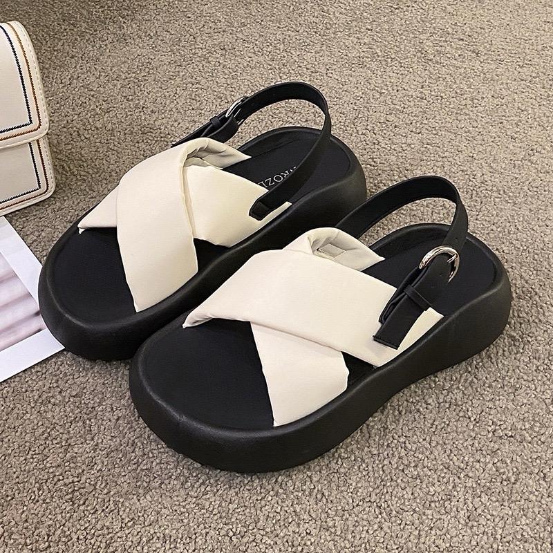 Giày sandal quai hậu nữ đế bệt Laner full box 2024 quai da cao cấp - dép quai hậu đế cao DéP Nhung Shoes Quai Chéo