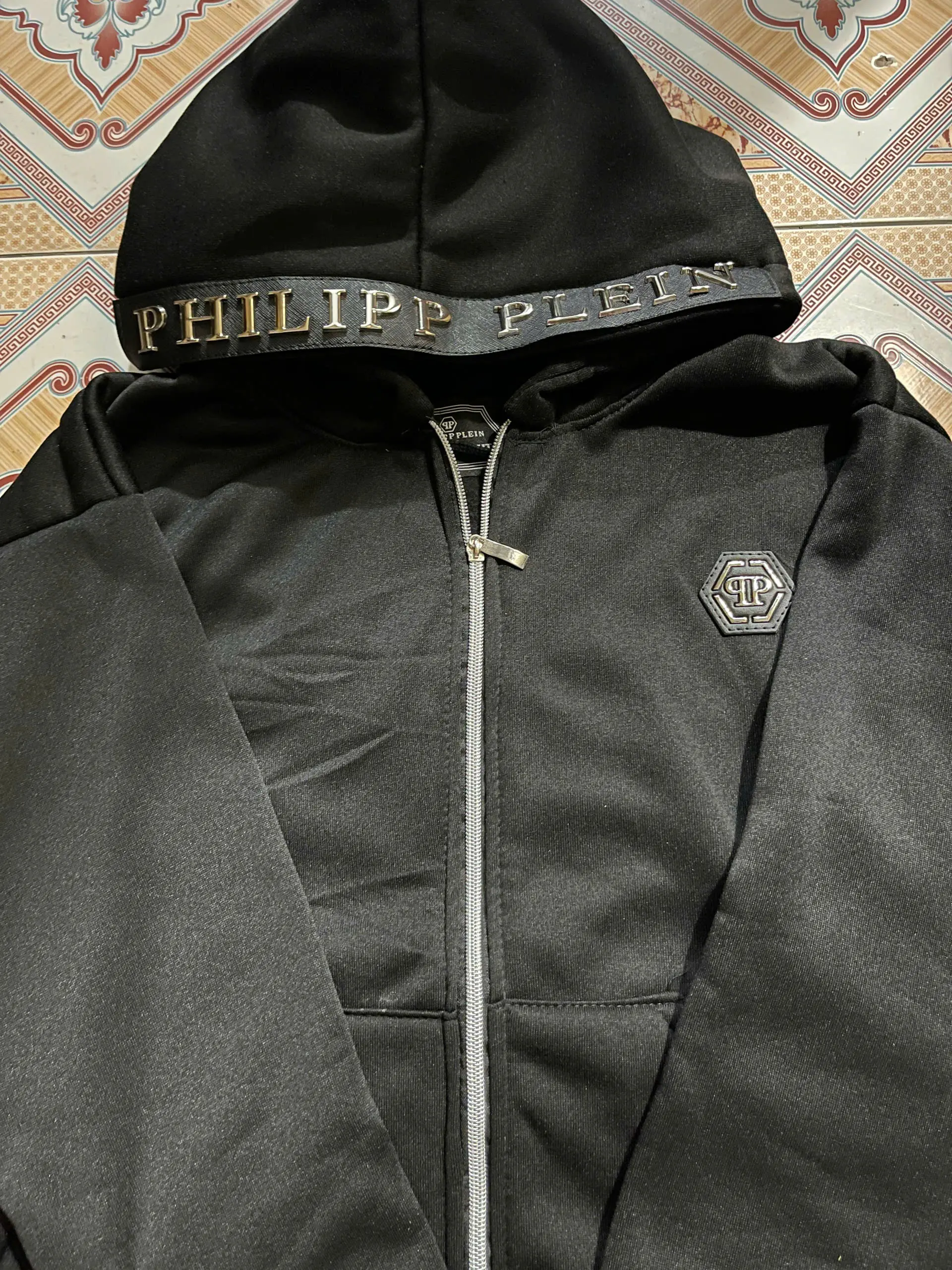áo khoác nỉ hoodie philipplein chữ nổi kim loại siêu chất logo qp chất liệu nỉ cao cấp unisex nam nữ Menswear Dài Tay Có Túi