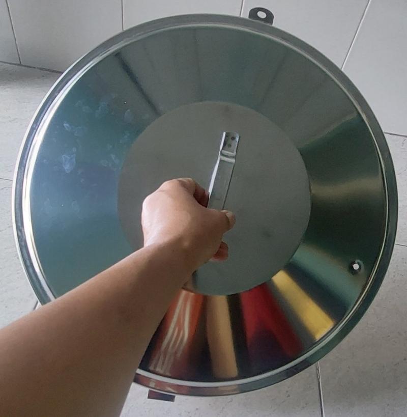 Product Introduction of Nắp bồn nước inox 304 Đại Thành đường kính 42cm đậy bồn 1000l, 1500L, 7000L, 700L...chung đường kính 42cm chính hãng 10