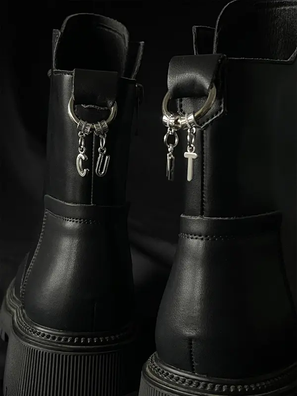 Punk Style Shoe Charm, Fashionable Novelty Shoes Decorations for Boots, Shoes DIY Accessories for Men & Women 0
