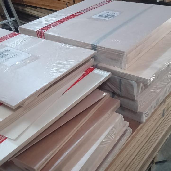 Triplek 4mm potongan ukuran  80x120   semi meranti  Kayu 9