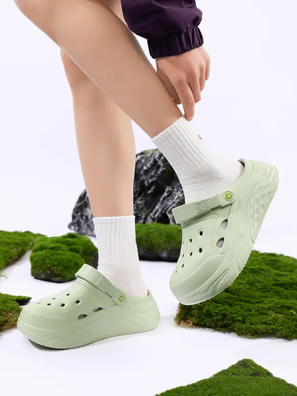 Women's Casual Comfortable Hole Shoes, Indoor and Outdoor Anti-slip Slippers for Relaxation, Lightweight Breathable Shoes for Daily Wear, Girl 5