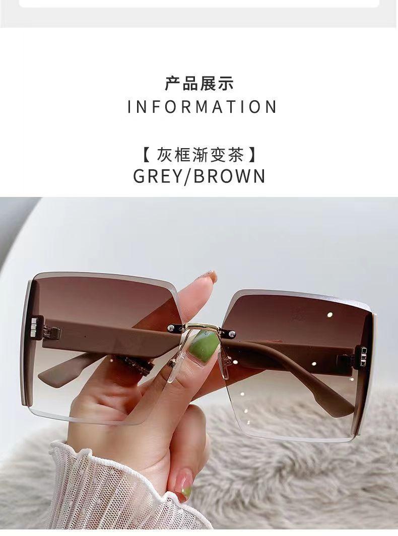 Product Introduction of Kính Râm Gọng Vuông, Cao Cấp, Thiết Kế Cạnh Cắt Không GọngPhong cách Người Nổi Tiếng trên InternetThời Trang, Cá Nhân Và MớiKính râm, thiết kế ngầu, dành cho phụ nữThon gọn, dành cho khuôn mặt lớn.Kính thời trang Kính Mắt Women 12