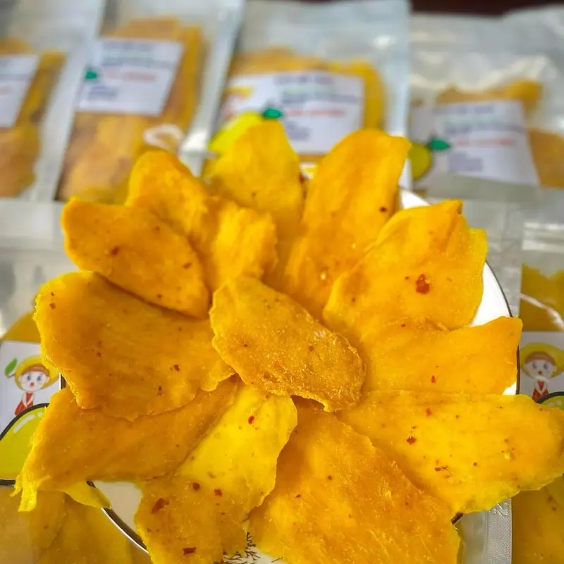 Xoài sấy muối ớt chua chua ngọt ngọt 3