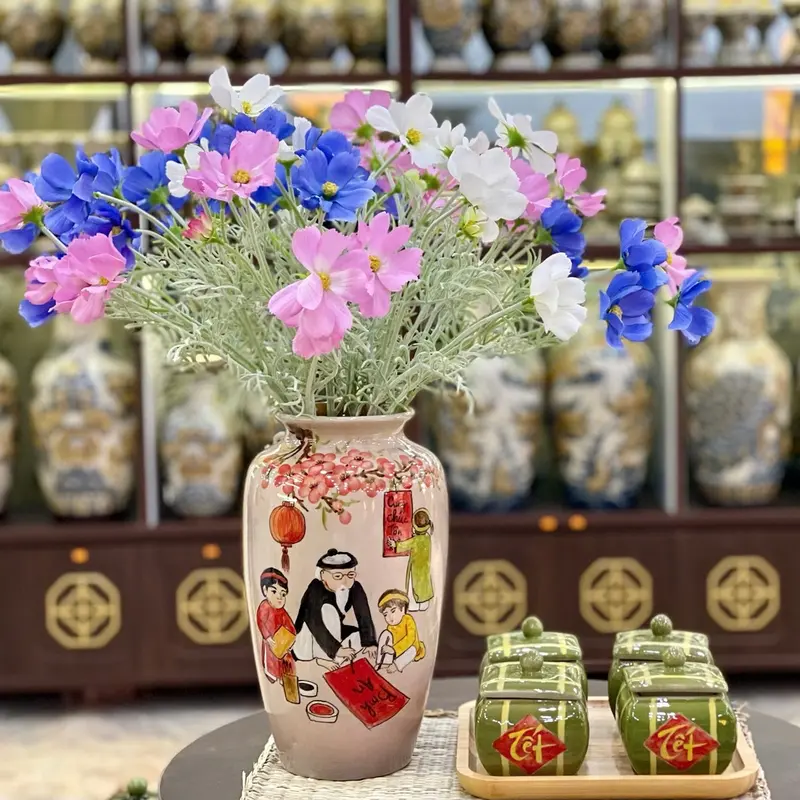 Hũ mứt Tết bánh chưng, dưa hấu 2
