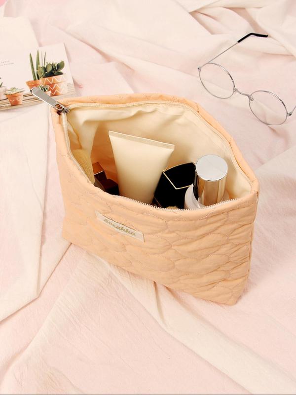 Quilted Heart Pattern Cosmetic Bag, Lightweight Simple Clutch Bag, Travel Essentials, Travel Small Cosmetic Case Accessories 6