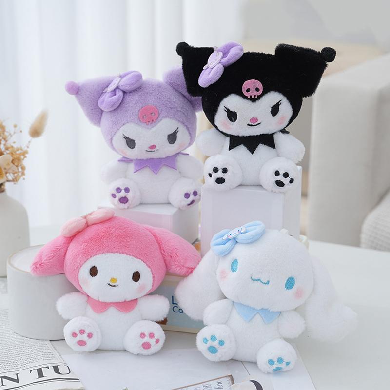 Sanrio Kawali Kuromi My Melody Cinnamoroll Đồ Chơi Nhồi Bông Gối 14CM Móc Chìa Khóa Thú Nhồi Bông Mặt Dây Chuyền Thích Hợp Làm Quà Tặng Trẻ Em thỏ mắt nước gấu siêu nhân nhện chó bull doll gấu bơ gấu ôm kuromi set tây du ký baby three hộ