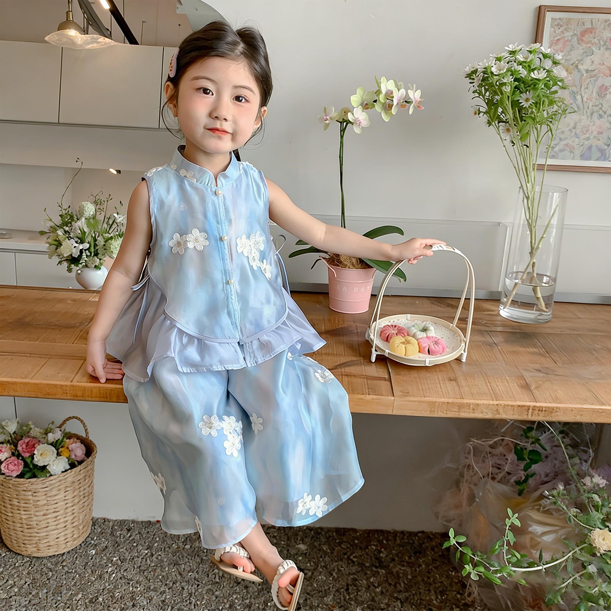 Ceria-Setelan Musim Panas Anak Perempuan/ Set Dua Potong Gaun Tanpa Lengan dengan Motif Bunga 2026