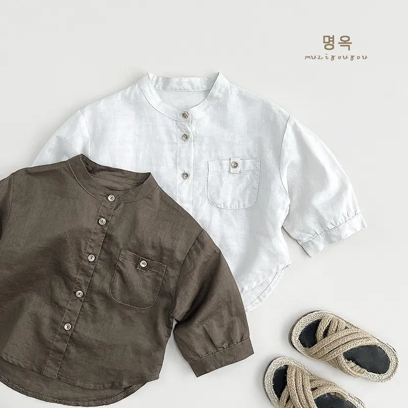 Áo sơ mi cotton lanh mềm mịn dài tay, cổ trụ mùa hè nhẹ thoáng mát bé trai và bé gái phong cách Hàn Quốc basic.