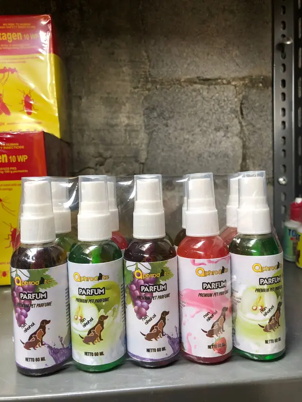 PARFUM KUCING AMAN DIJILAT MINYAK WANGI KUCING TAHAN LAMA PEWANGI ANTI BAU KUTU DAN JAMUR KITTEN MURAH GRATIS ONGKIR 60ML 6