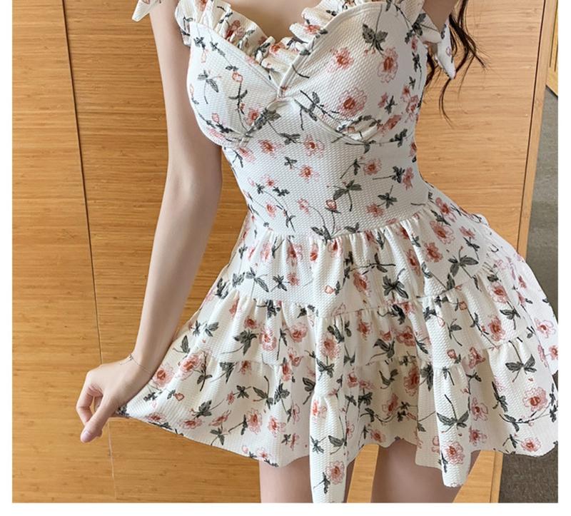 Product Introduction of One-Piece Swimsuit for Women 2023 Summer New Floral Fresh Conservative Belly Covering Slimming Pure Desire Sling Hot Spring 8