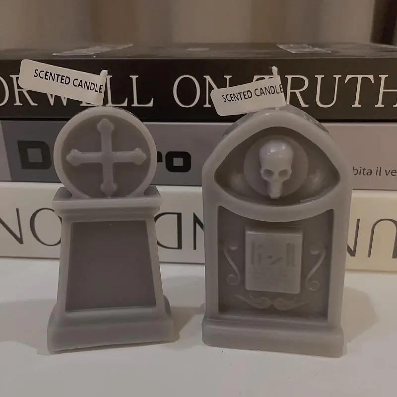 Cross & Skull Design Candle, 2 Counts/set Halloween Themed Candle, Decorative Candle for Home Living Room Bedroom, Home Decor Supplies