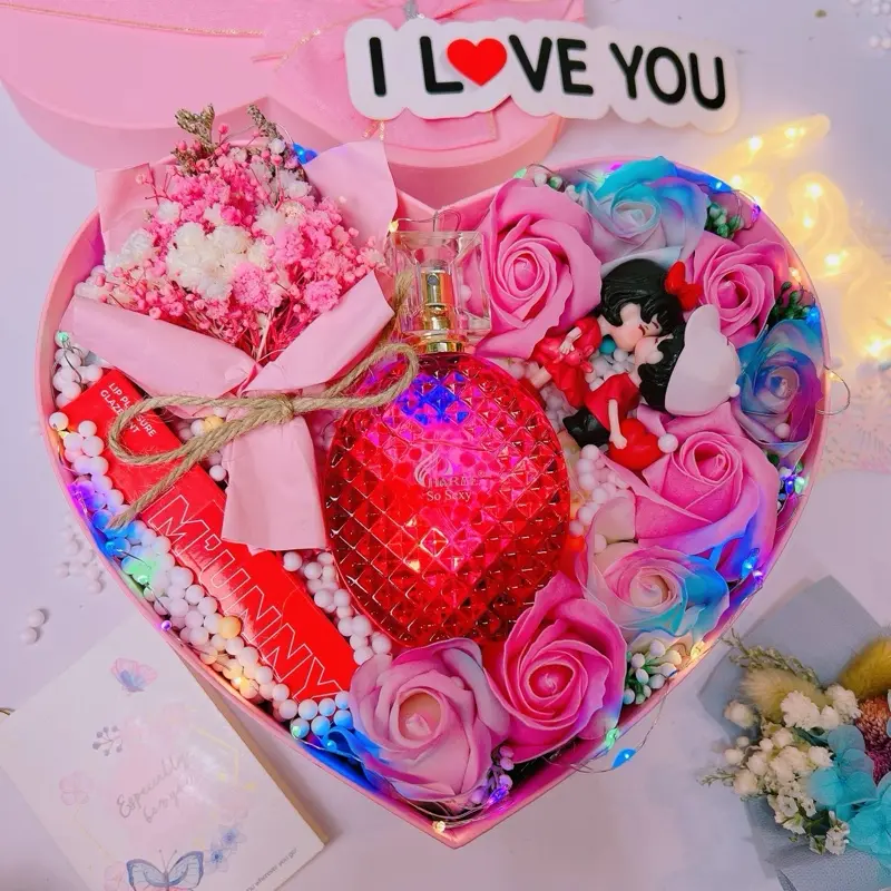 [ Ảnh Thật] SÉT QUÀ TẶNG 8 Tháng 3 - D.06[ Quà tặng nước hoa Charme So Sexy  - Son Hàn Quốc  ] Chính hãng- Thiết Kế Hộp Quà Tình Yêu Y Hình