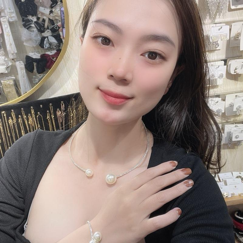 ( Mua 1 Tặng 1) MUA 1 Vòng cổ Đính đá Tăg 1 vòng tay Sang Trọng Hàn Quốc thanh lịch Mino accessory Women Trang Sức Khuyên Tai Hoa Tai ns1m 7