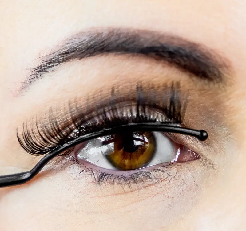 COLLECTIONS BLACK Lash Ribbon - Sina 1