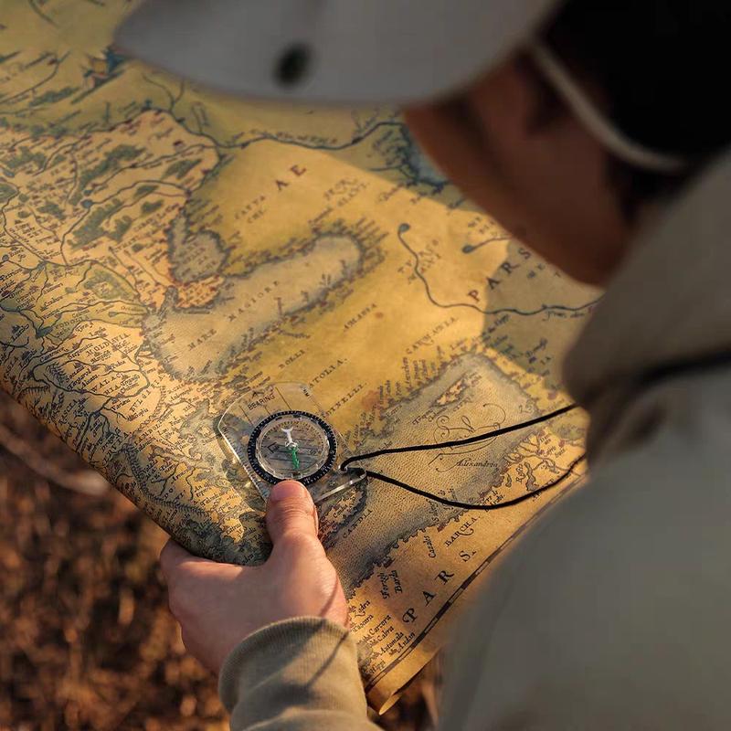 Product Introduction of Outdoor Transparent Mini Acrylic Scale Compass Map Scale Lanyard Compass children  toy 1