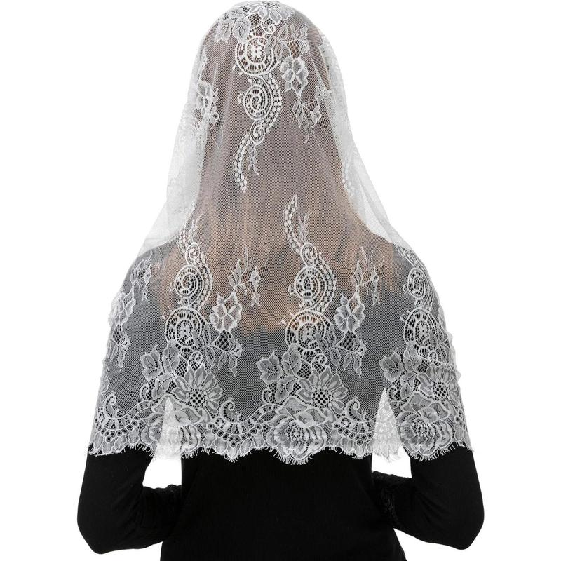 Product Introduction of Spanish Style Vintage Lace Veil Inspired Infinity Shape Breathable Hollowed Out Veil Traditional Soft Lace shawl 21