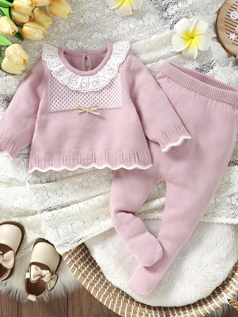 Product Introduction of Two-Piece Set Baby Girl's Argyle Print Eyelet Embroidery Ruffle Trim Sweater & Plain Pants, Cute Scallop Trim Bow Keyhole Neckline Top & Knitting Trousers, Infant Newborn Girls Fall & Winter Knitwear 1