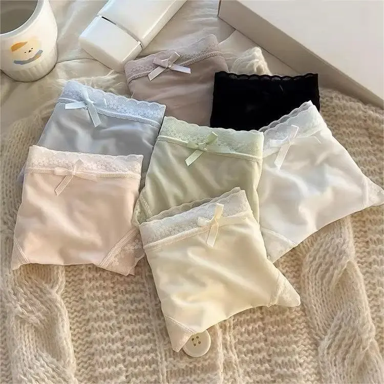 Combo 10 quần su lụa tàng hình viền ren hoa mềm mịn mát 8