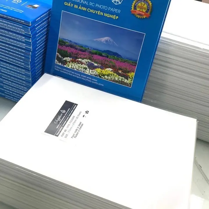 Giấy in ảnh Sapphire A4 (21x29,7) Glossy 260, 1 tập 20 tờ.