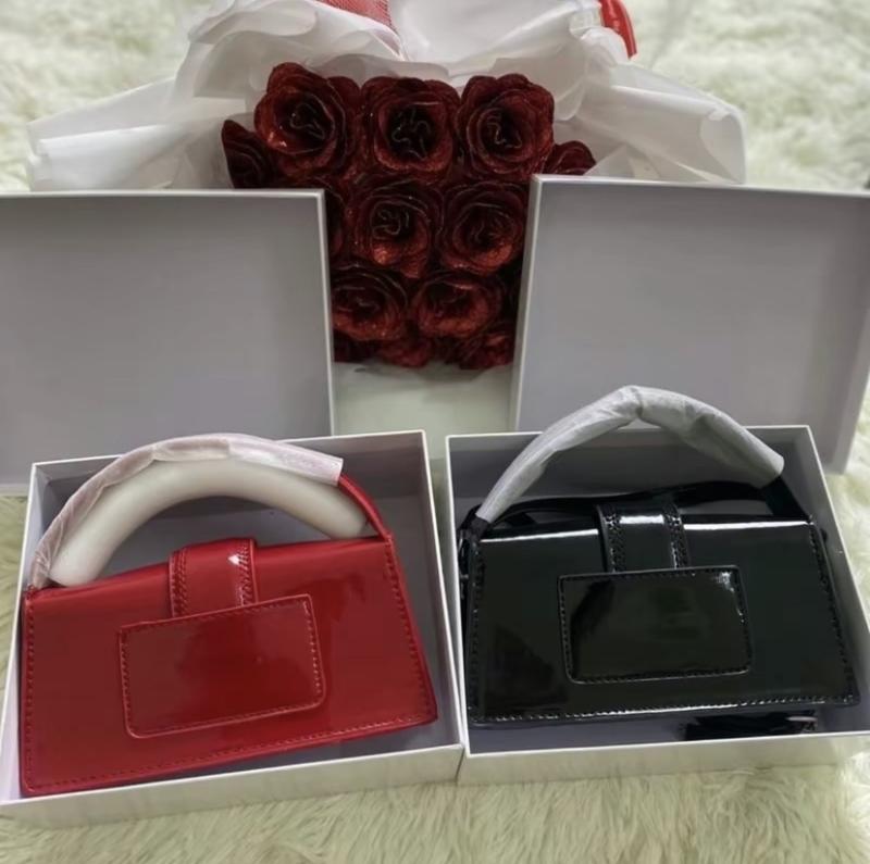 Product Introduction of Túi da quai bẹt có mác J có quai xách và dây đeo tiện lợi size 20cm bao đẹp Bag Đeo Vai Nữ 12