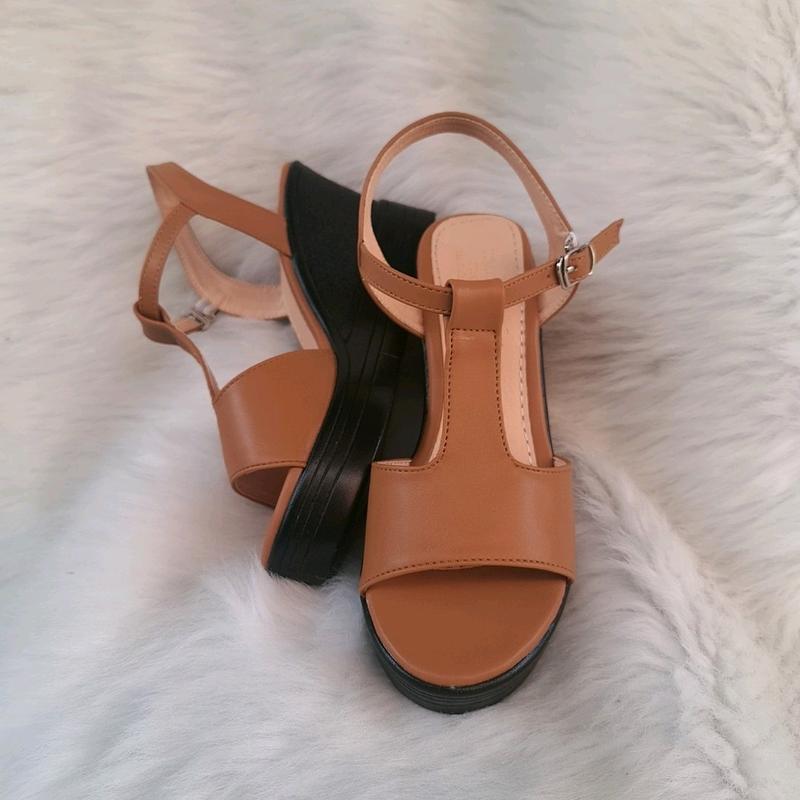  Dép sandan bản lưỡi gà đế xuồng pu nhe 8cm 