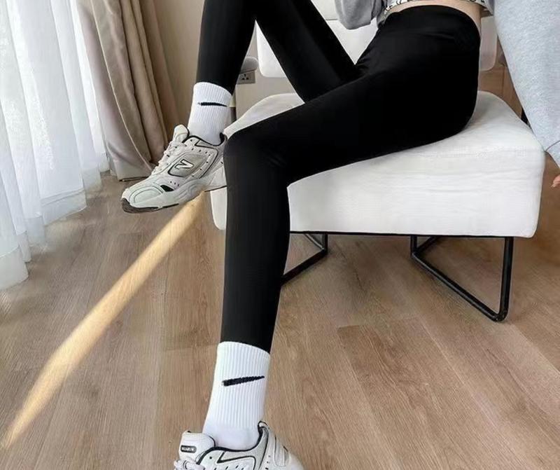 Combo 10 Đôi Tất Thời Trang/Thể Thao Nam/Nữ N. .K. E. - L .1 Dày Đẹp - Cổ Ngắn Trung Cao - Chất Cotton - Thiết Kế Thoáng Khí - Màu Đen/Ghi/Trắng 1