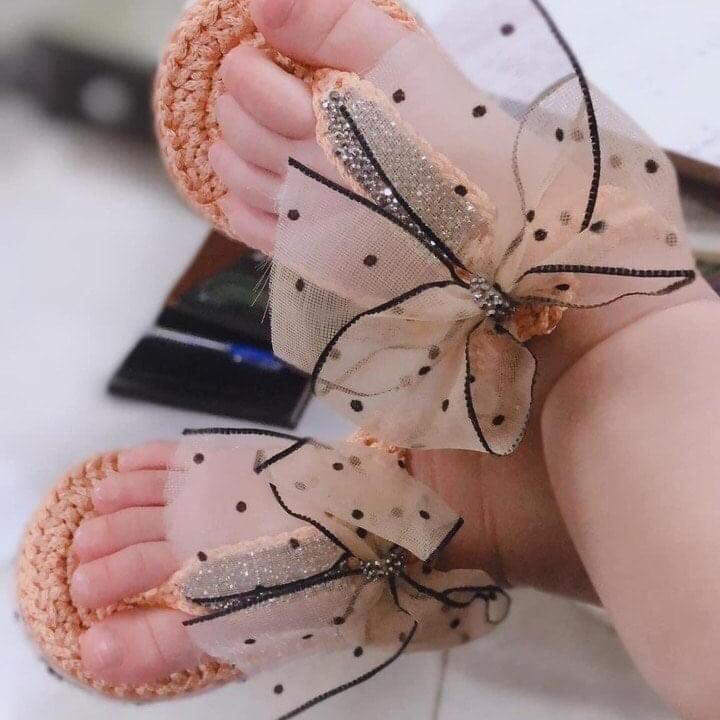  Dép kẹp bé gái xinh xắn  đặt chênh 1sz nhé mom  