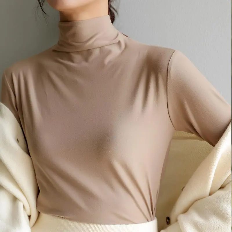 Modal half high neck base coat for women in autumn and winter is thin and can be worn inside the top. Skin friendly soft basic facial mask clothes are versatile