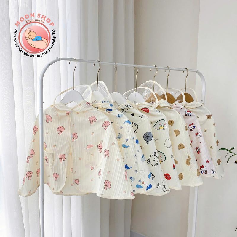 Áo choàng chống nắng, chất liệu đũi gân, chắn gió, kèm kính chống bụi, chống giọt bắn cho bé