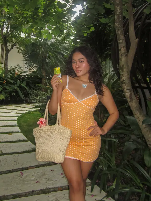 Đầm ôm hai dây cotton nữ viền ren mini dress phong cách tây đi chơi dạo phố màu cam sữa | bananabu 3