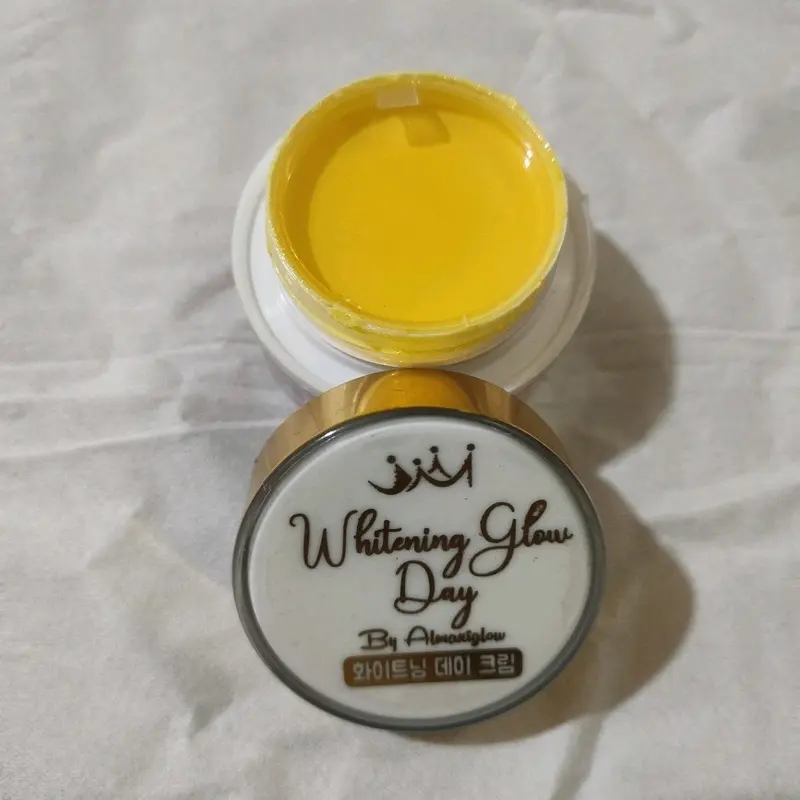krim siang whitening acne almaxiglow level 1 original Semua Jenis Kulit Pemutihan Kusam 1