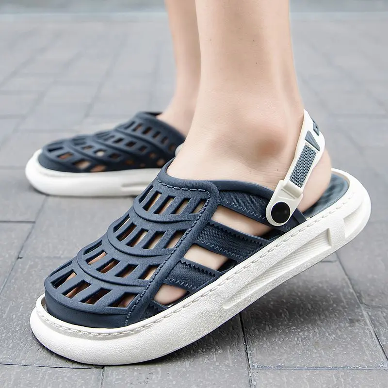 2025 High-Quality [Store Hot-Selling] Closed-Toe Slippers for Men, Summer Outdoor Sports Driving Sandals, Thick-Soled Wear-Resistant Clogs, Non-Slip Odor-Resistant Beach Shoes, Hot-Selling Non-Slip Wear-Resistant ***Summer Sandals*** Fashion Trend ***Coup